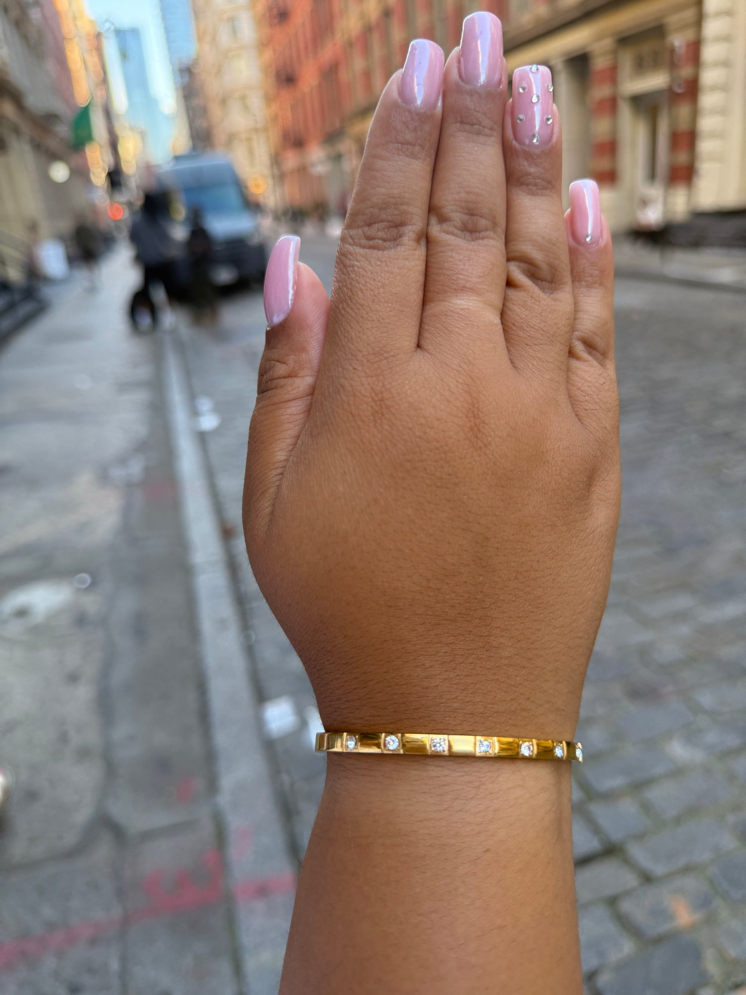 Dot Bangle