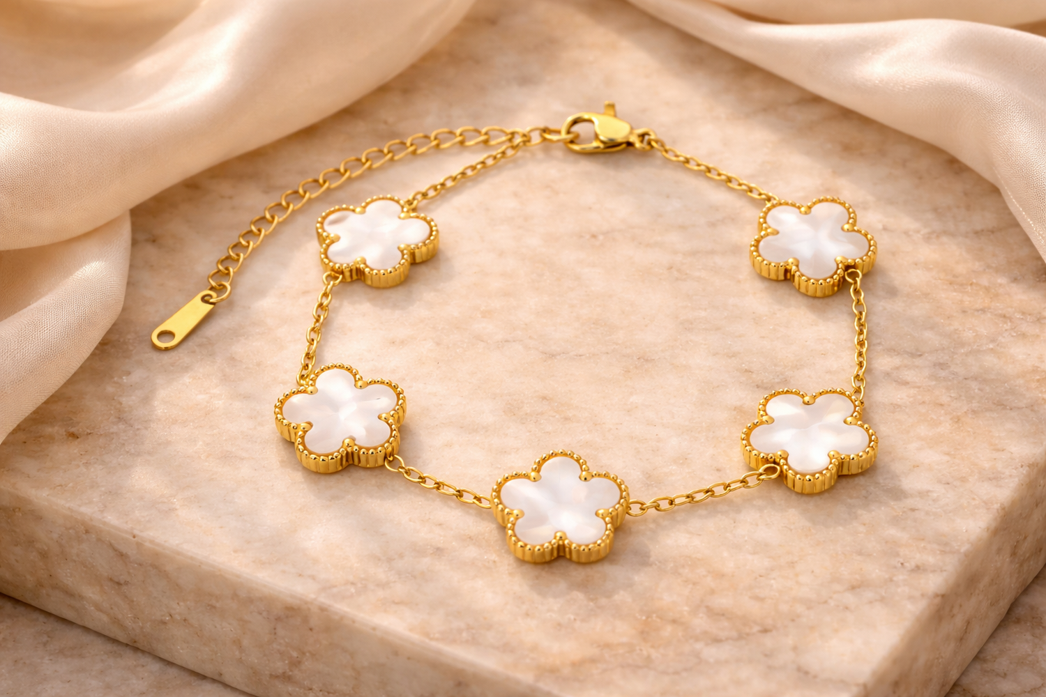 Florette Cloud Bracelet