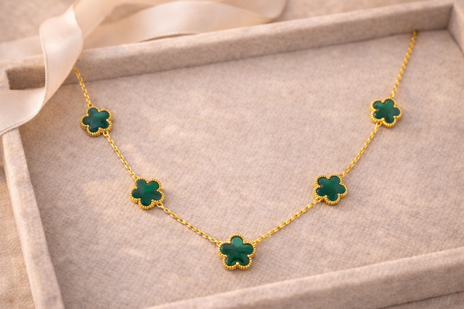 Florette Emerald Necklace