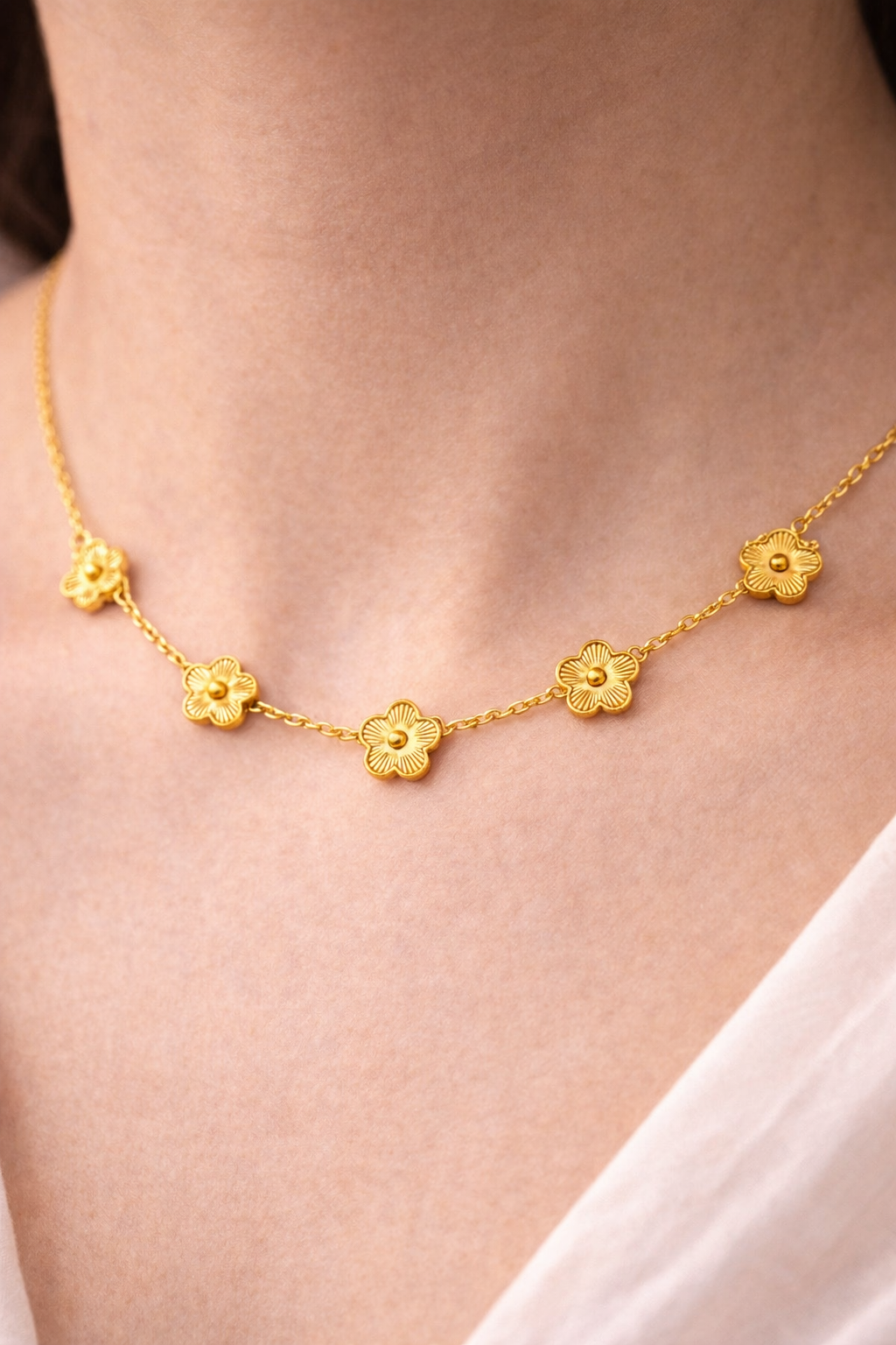 Florette Gold Necklace